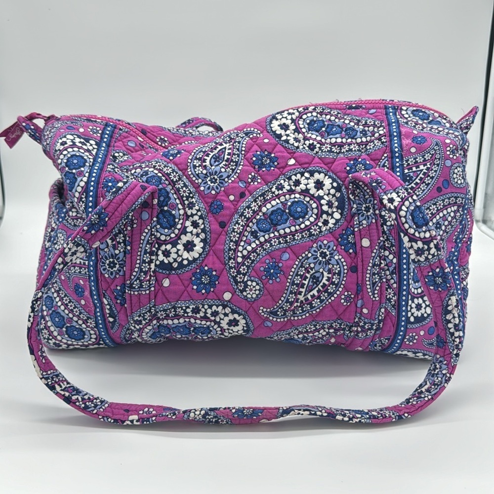 Vera Bradley Weekend/Gym/Duffle Bag in Boysenberry‎ Pattern